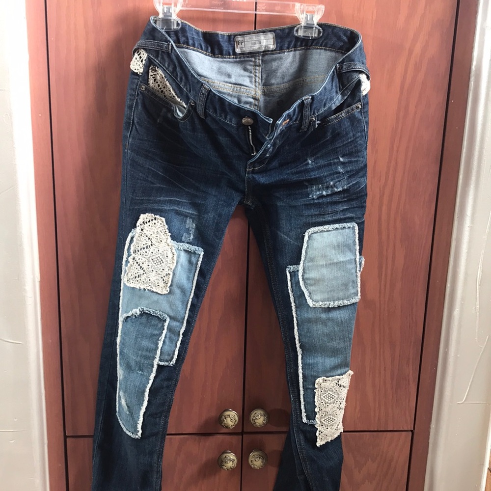 Women’s jeans