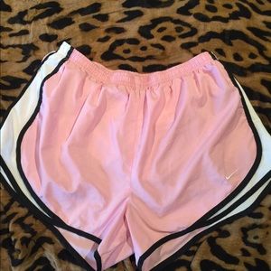 Nike shorts size large