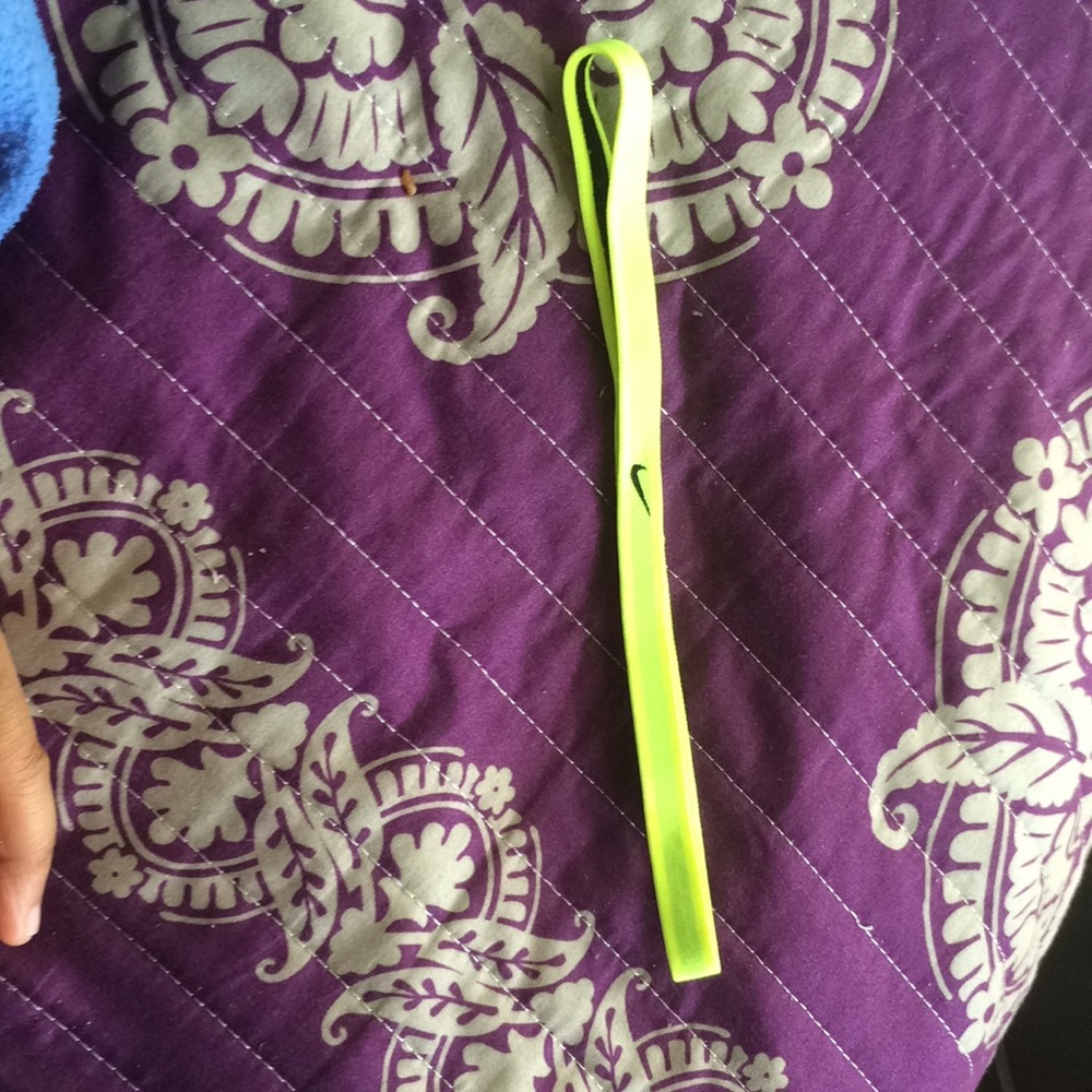 Nike headband