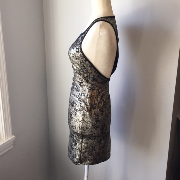 🔥5/25 sale🔥Sexy gold club NYE party dress - Picture 4 of 7