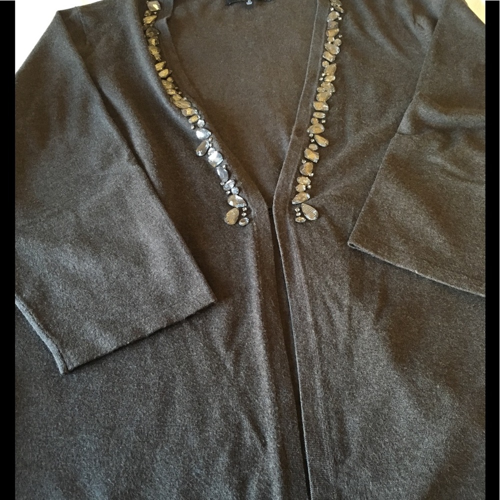 Jones 2x brown sweater with rhinestones