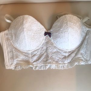 NWOT Tommy Hilfiger Bra