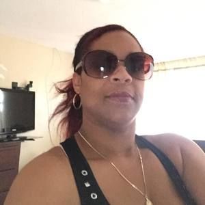 Meet your Posher, Yaima