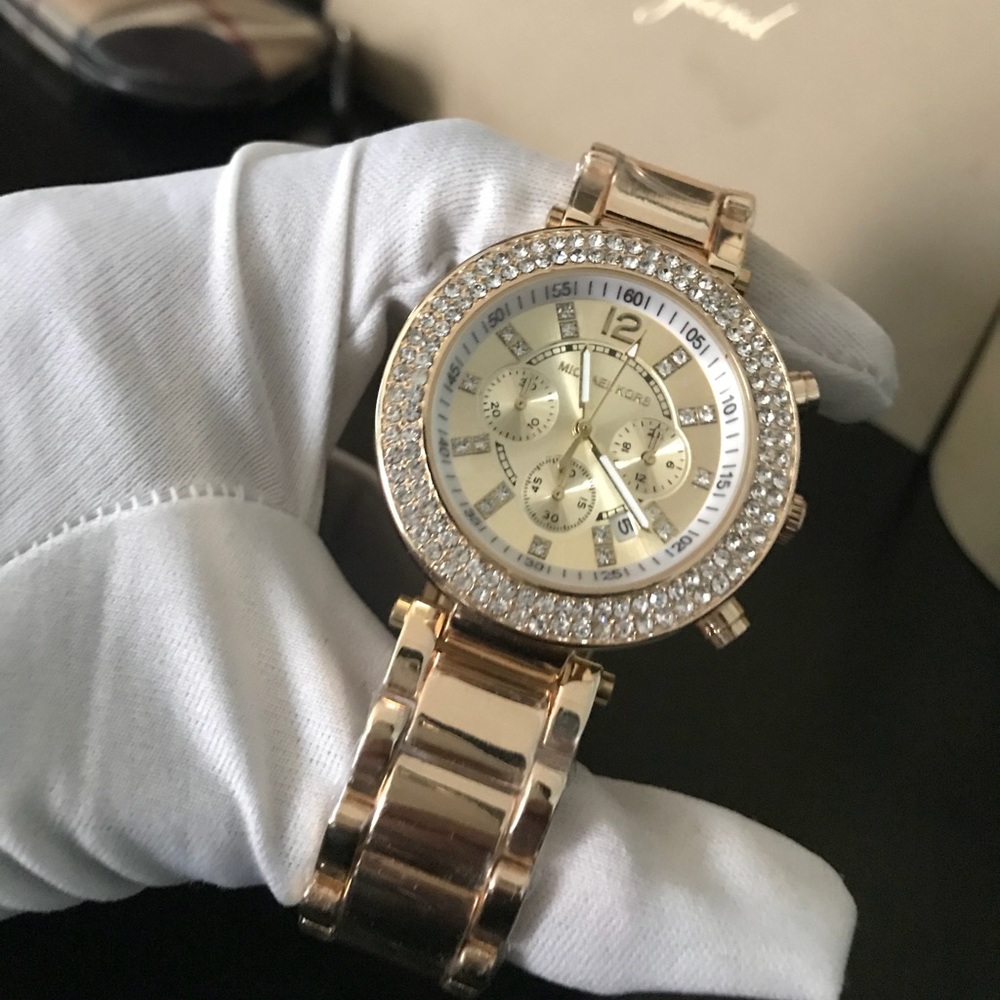 Michael kors gold watch