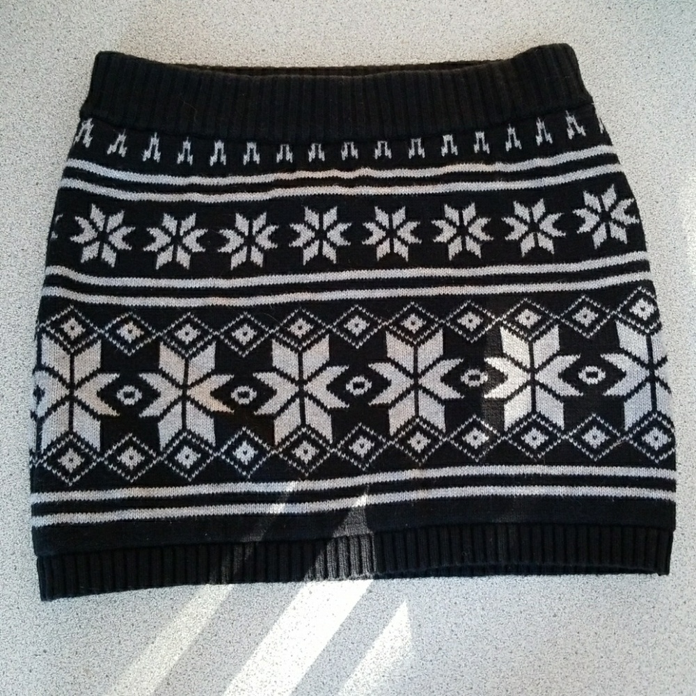 Youth 7/8 Sweater Skirt