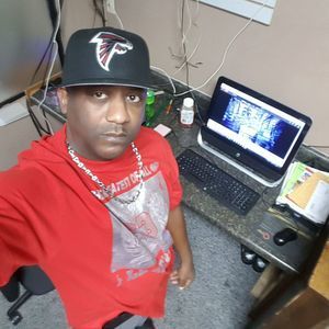 Meet your Posher, Earl