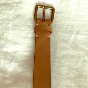 NWOT Tan Banana Republic Belt