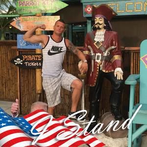 Meet your Posher, Kenny