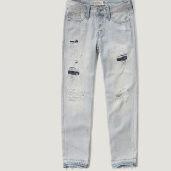 Abercrombie & Fitch Straight Boyfriend Jean - Picture 4 of 6