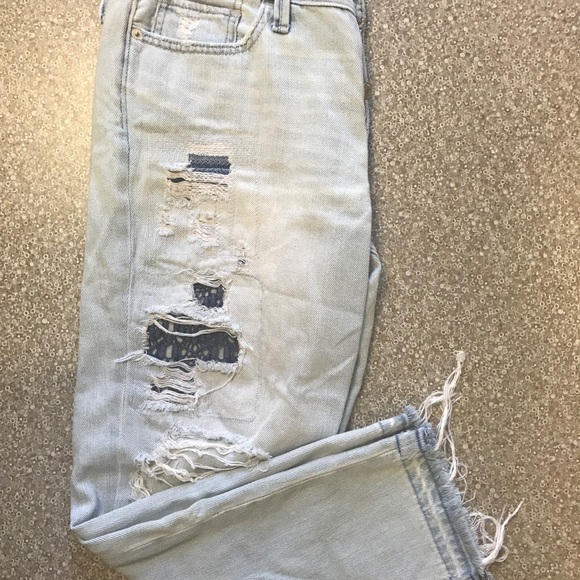 Abercrombie & Fitch Straight Boyfriend Jean - Picture 5 of 6