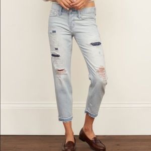 Abercrombie & Fitch Straight Boyfriend Jean