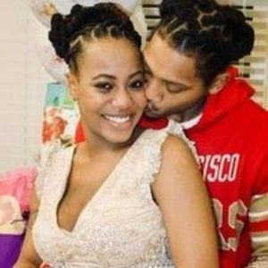 Meet your Posher, Yanah