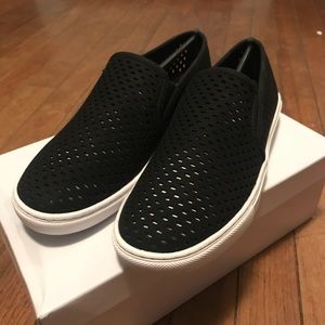 Brand new Steve Madden ELOUISE slip ons