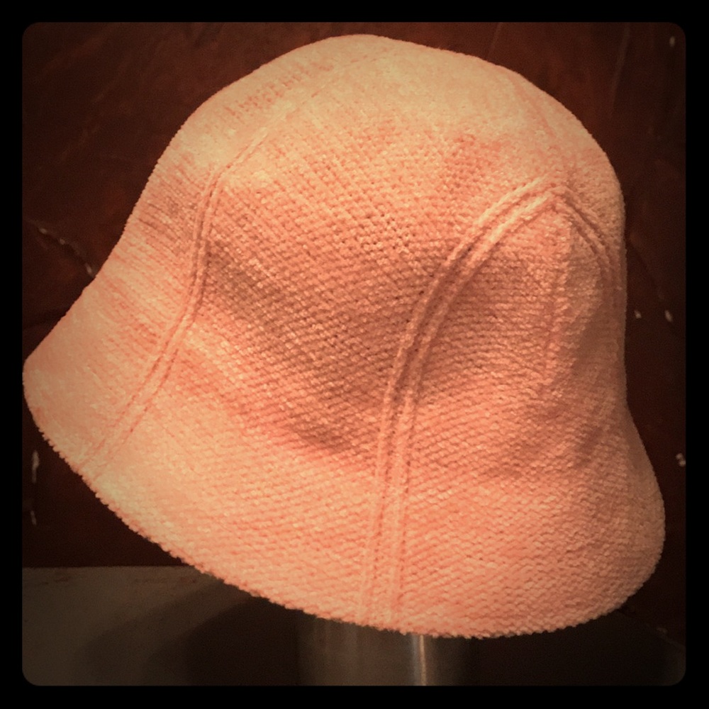 Super cute vintage style women’s hat