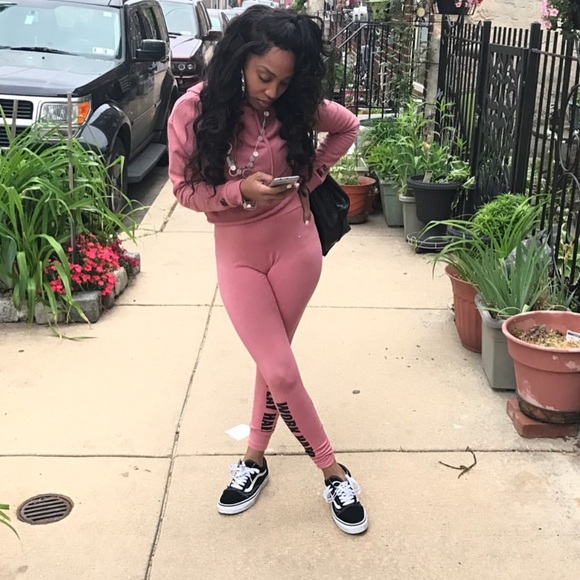 Meet your Posher, Rose - Picture 1 of 1