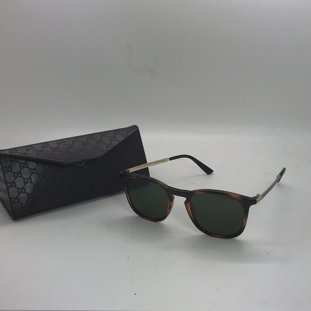 🛍 Authentic Gucci Sunglasses🛍 New!!