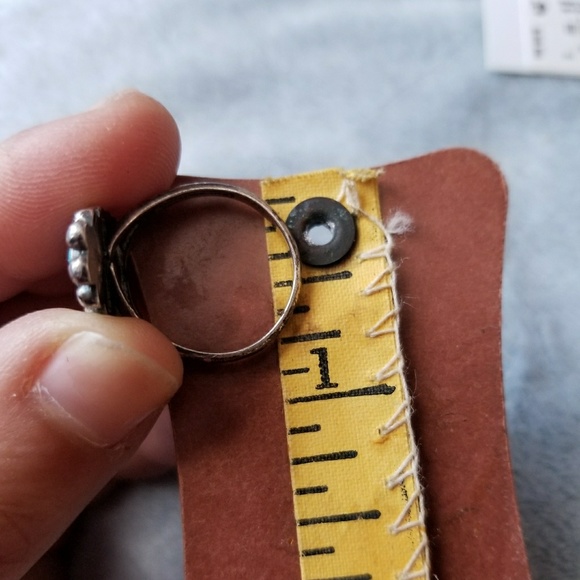 Vintage Sterling Ring - Picture 4 of 5