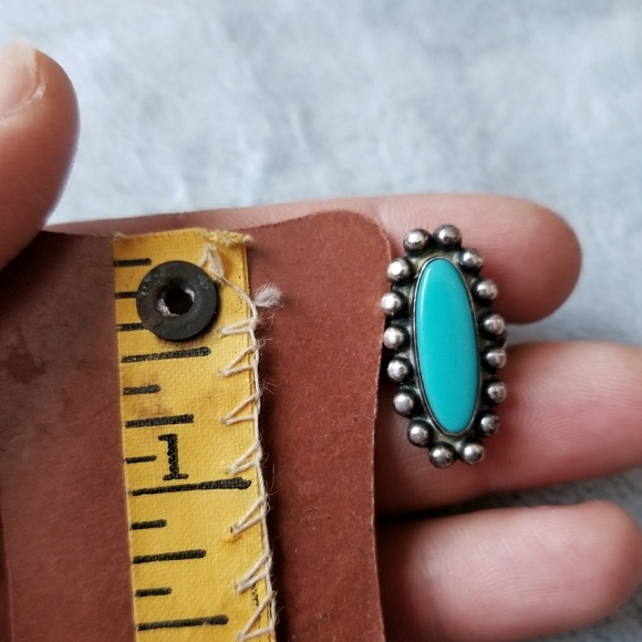 Vintage Sterling Ring - Picture 3 of 5