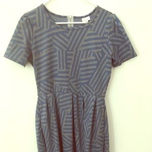 Gorgeous Lularoe Amelia Dress In Large