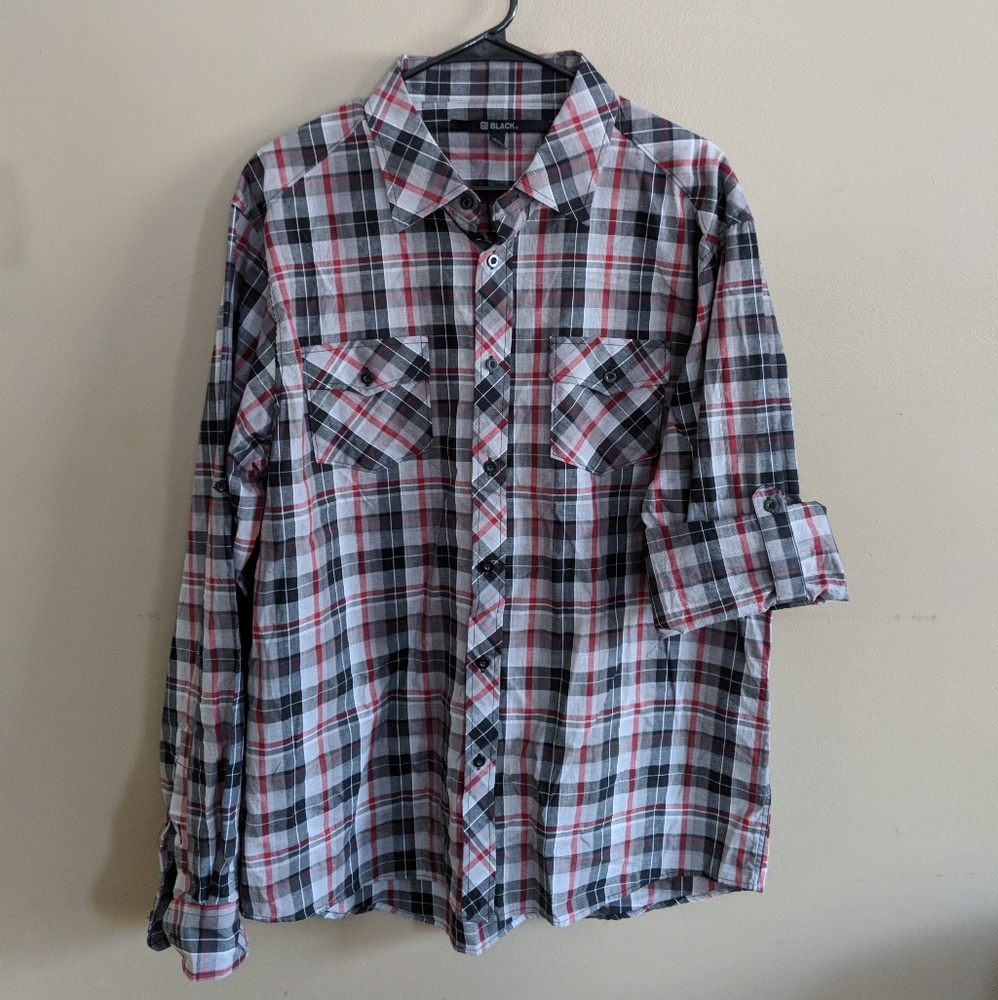 NWOT - Buttoned Plaid Casual Dress Shirt