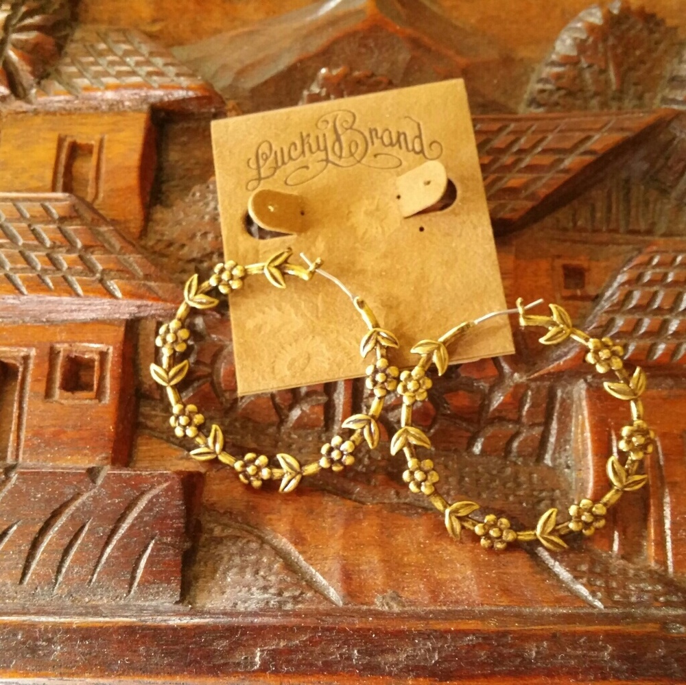LUCKY BRAND BRASS/GOLD HOOP EARRINGS