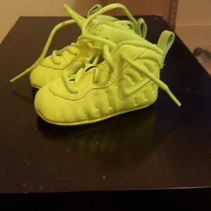 Baby shoes
