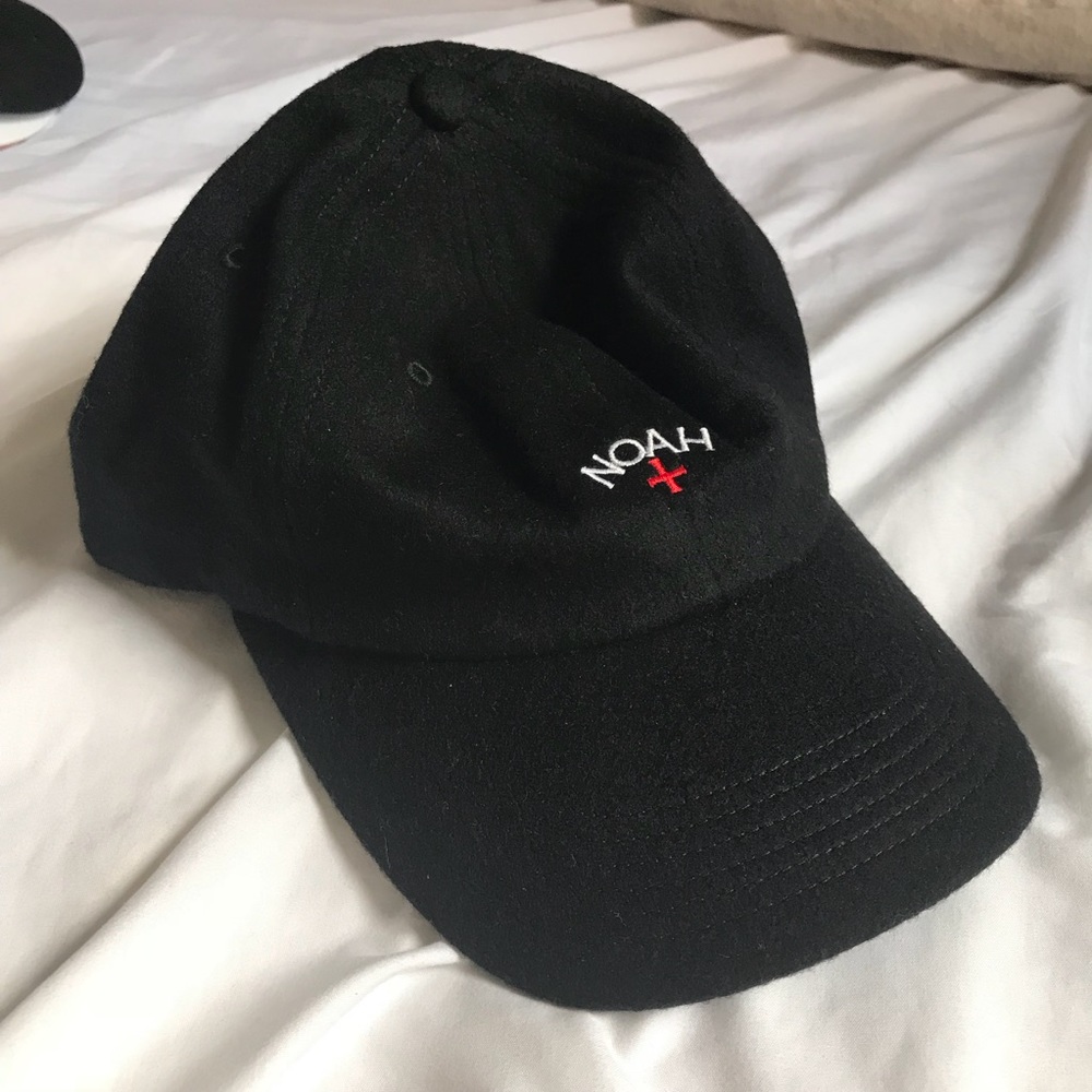 brand new NOAH cap 100% authentic