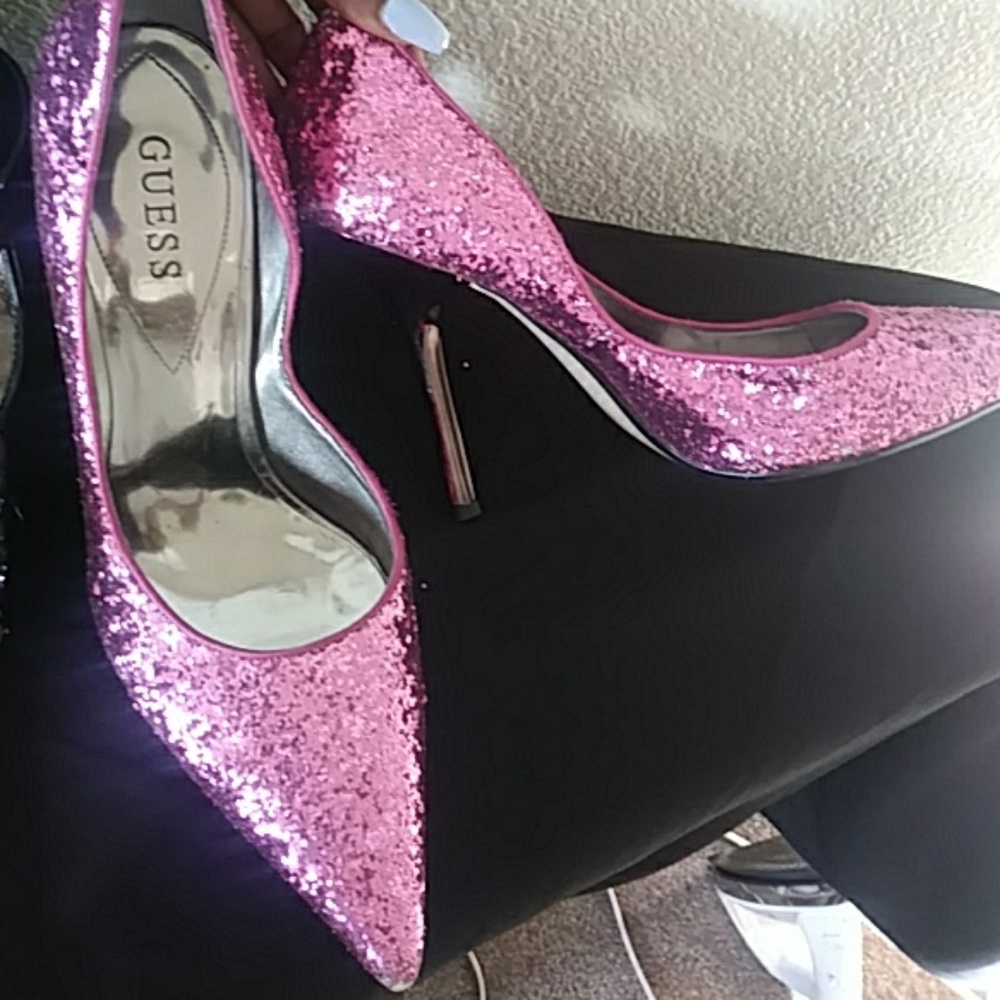 Almost new guess heels worn once