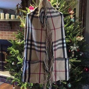 Authentic Burberry London wool/cashmere scarf