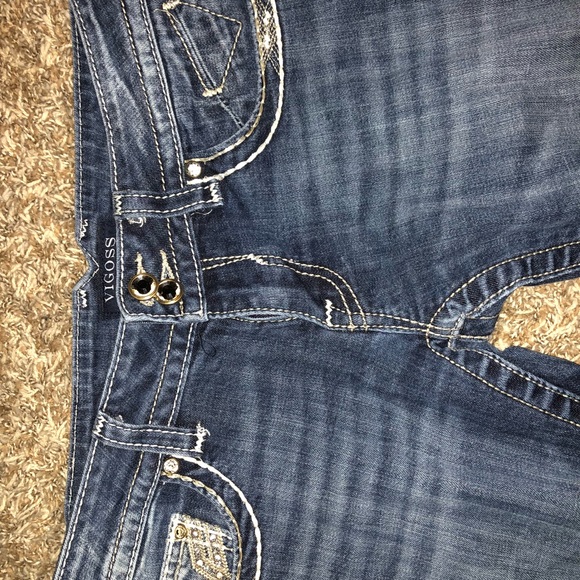 Sold - Picture 3 of 5