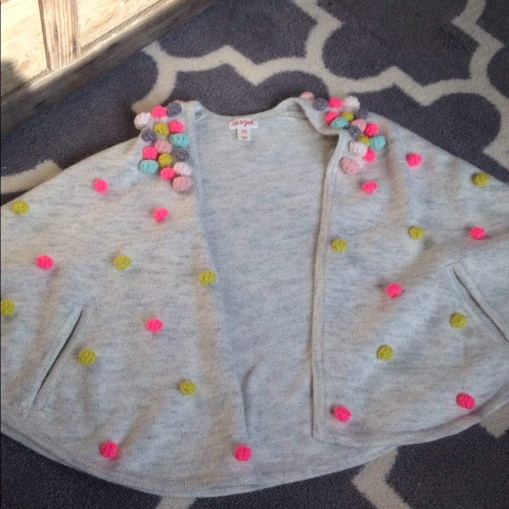 Girls pom pom shawl