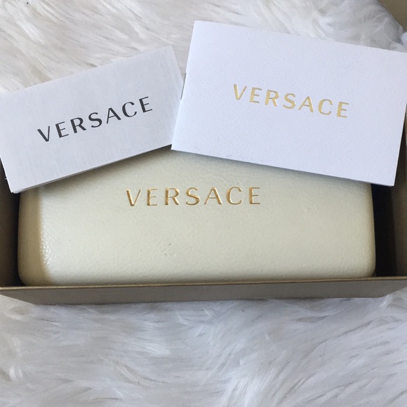VERSACE Cat Eye Sunglasses! Brand new in box! main image 4