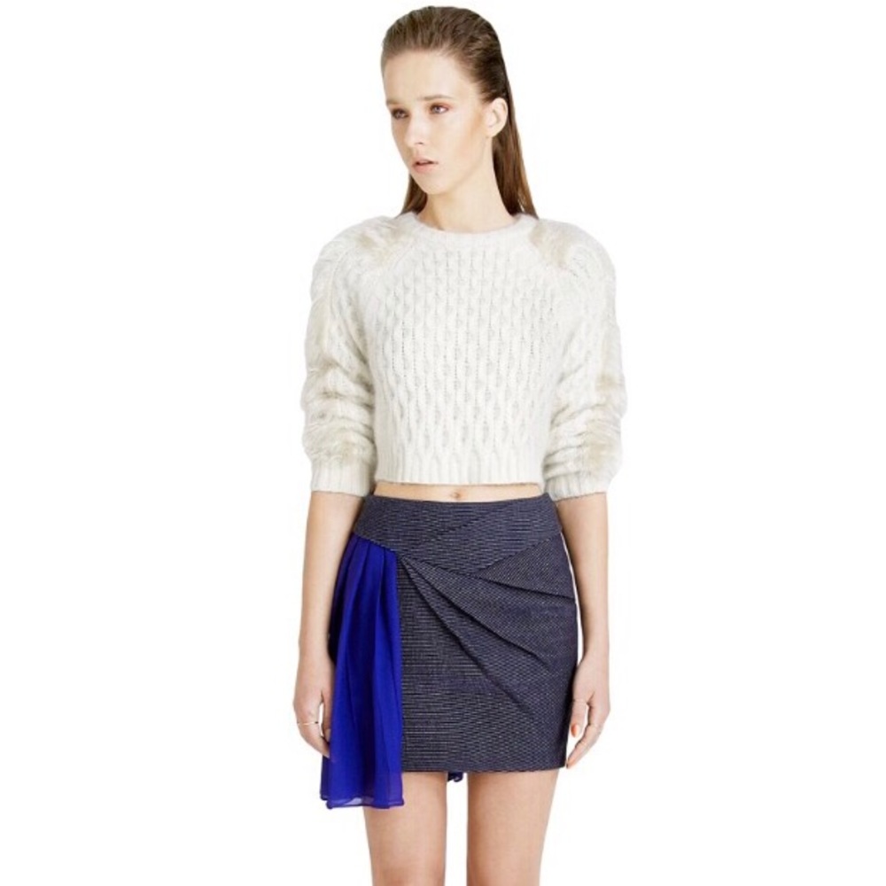 Three Floor White Hot Jumper S