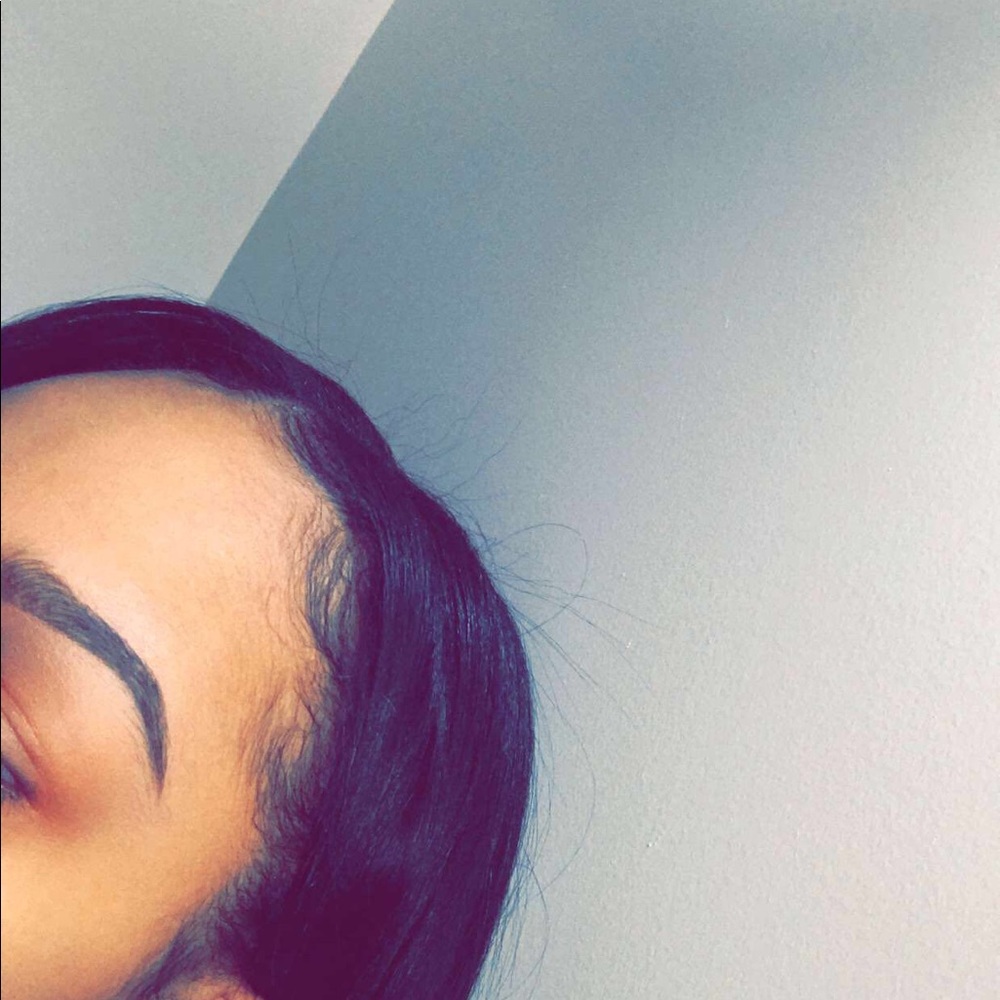 Meet your Posher, Nykia