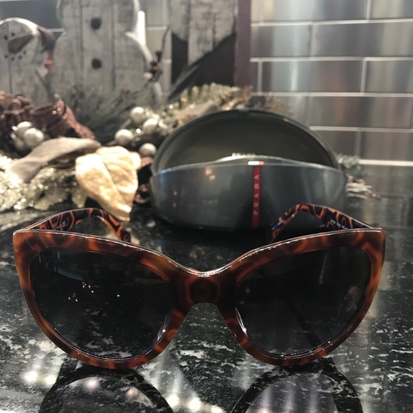 Authentic Prada Sunglasses main image 8