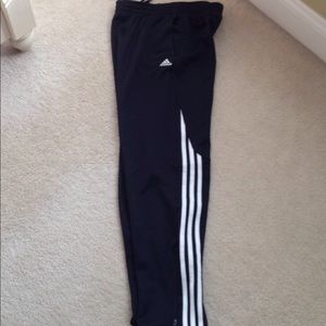 Boys Adidas Paris size XL