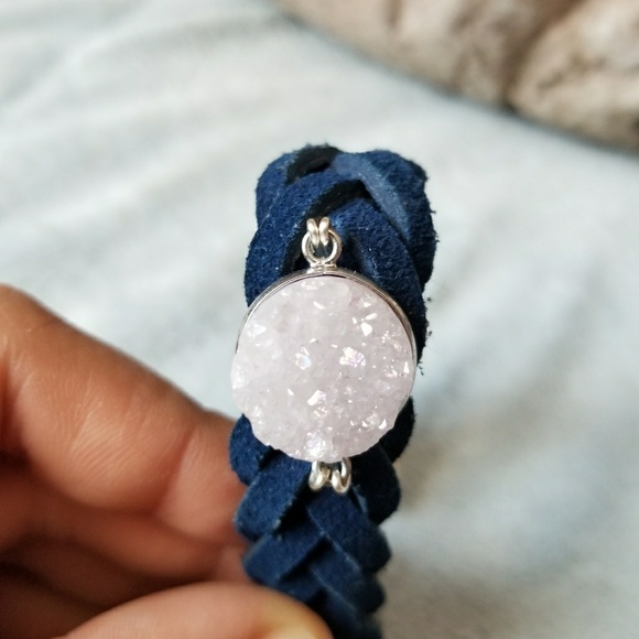 🌟NEW🌟 Leather & Druzzy Bracelet - Picture 2 of 5