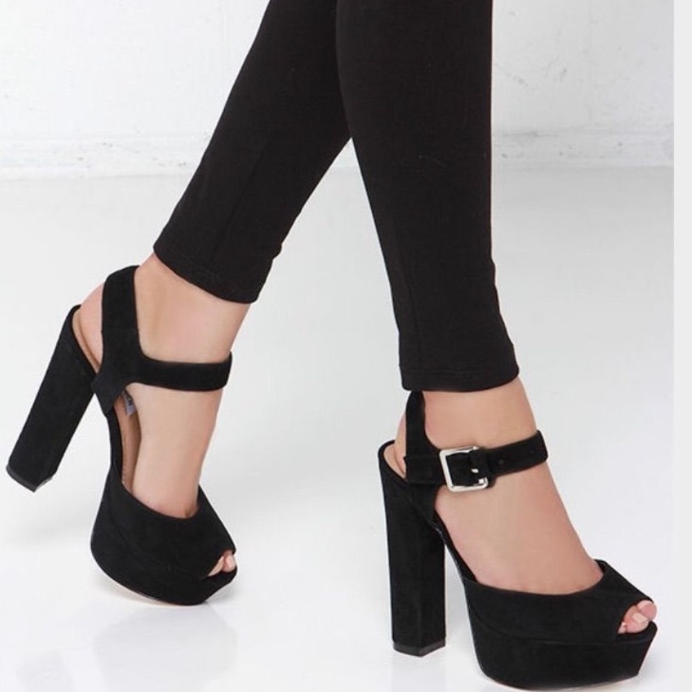 Steve Madden Jillyy Platform Heels