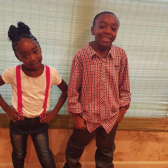 Meet your Posher, Rondall - Picture 1 of 1