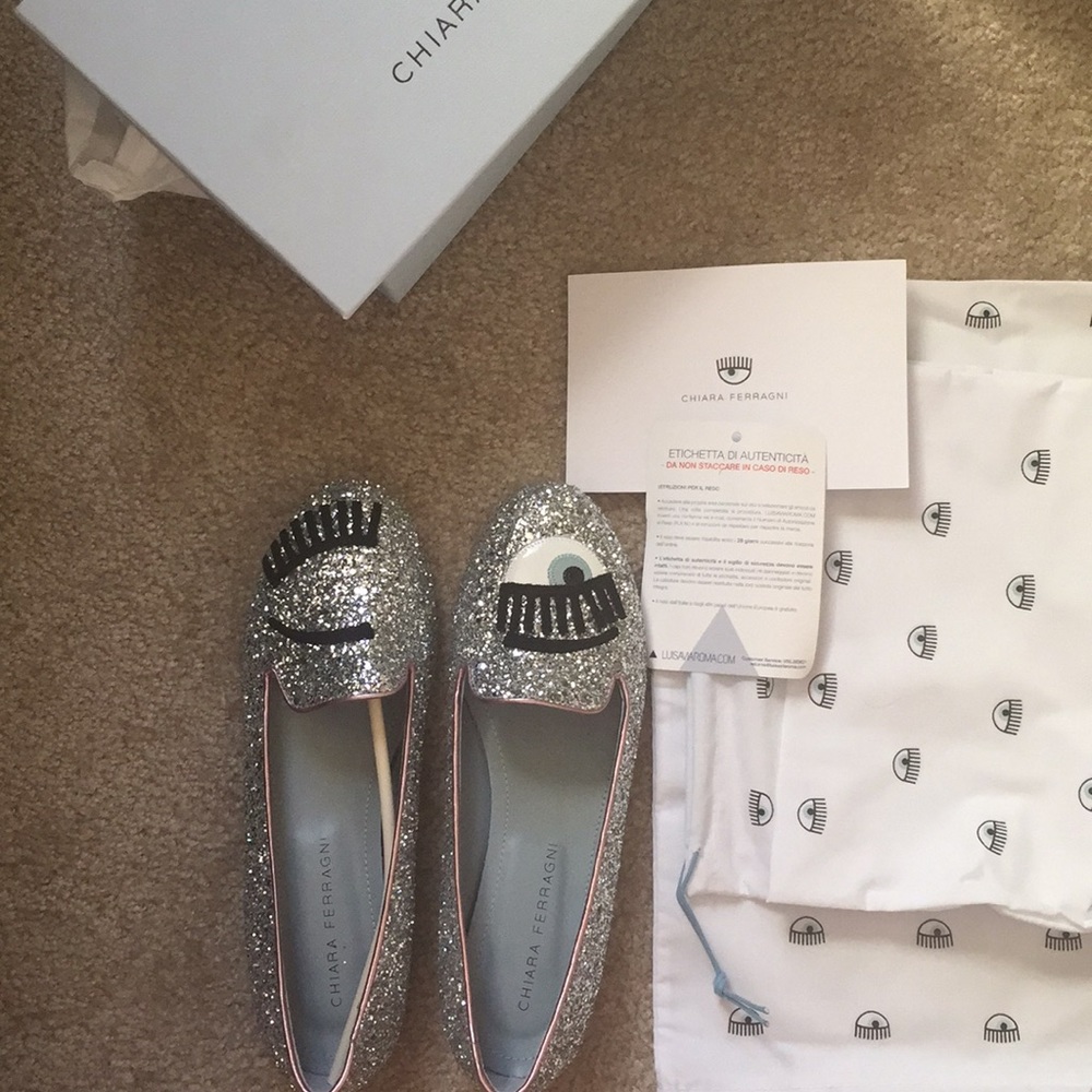 Chiara Ferragni glitter round toe flats. New
