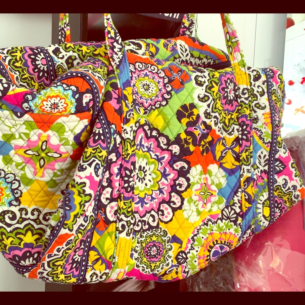 Vera Bradley weekend bag. New with Tag