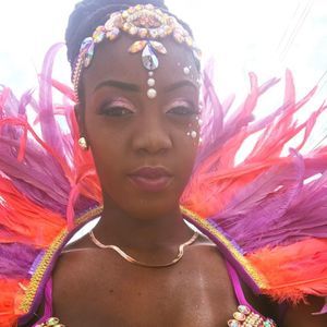 Meet your Posher, Shea