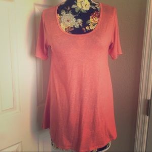 LulaRoe Classic Tee Heathered Red White Sz Xs