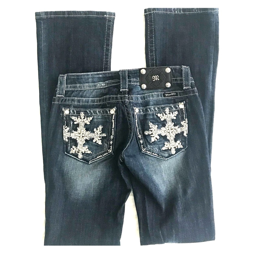 Distressed Miss Me Denim Jeans - 25 Regular