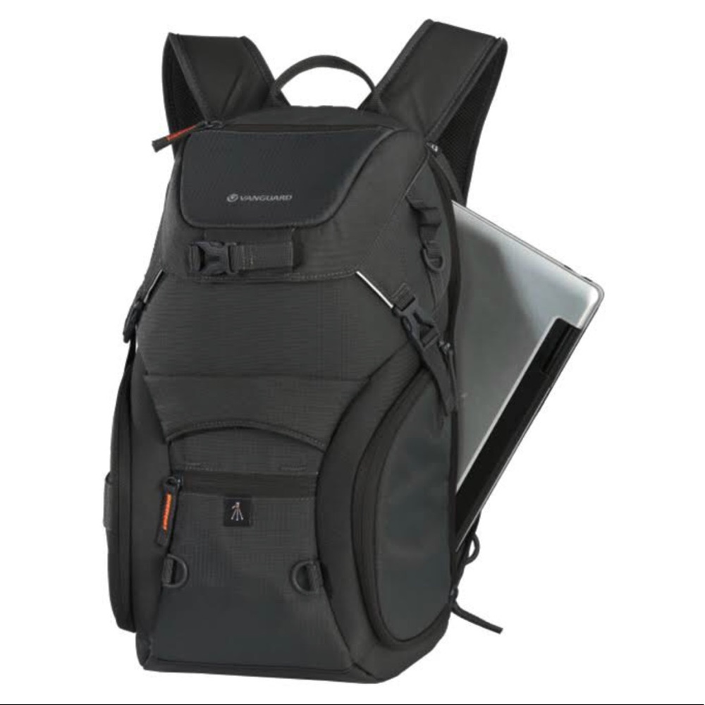 🚨SOLD🚨 VANGUARD ADAPTOR 48 BACKPACK - NEW WITH
