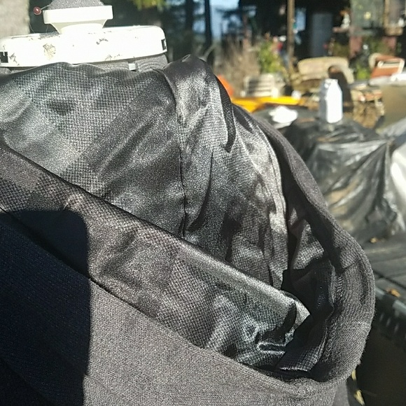 gray billabong pee coat type coat with hood - Picture 5 of 7