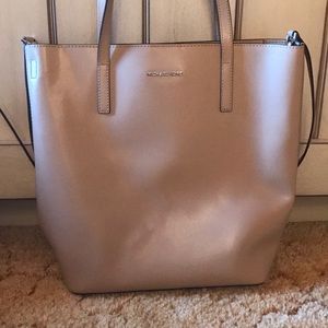 Brand new Michael kors purse