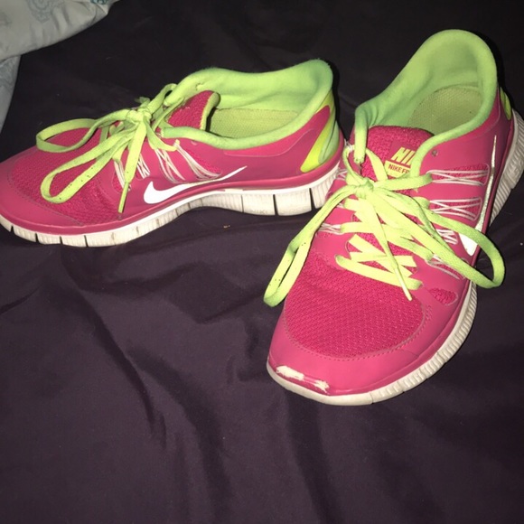 Nike frees - Picture 1 of 2