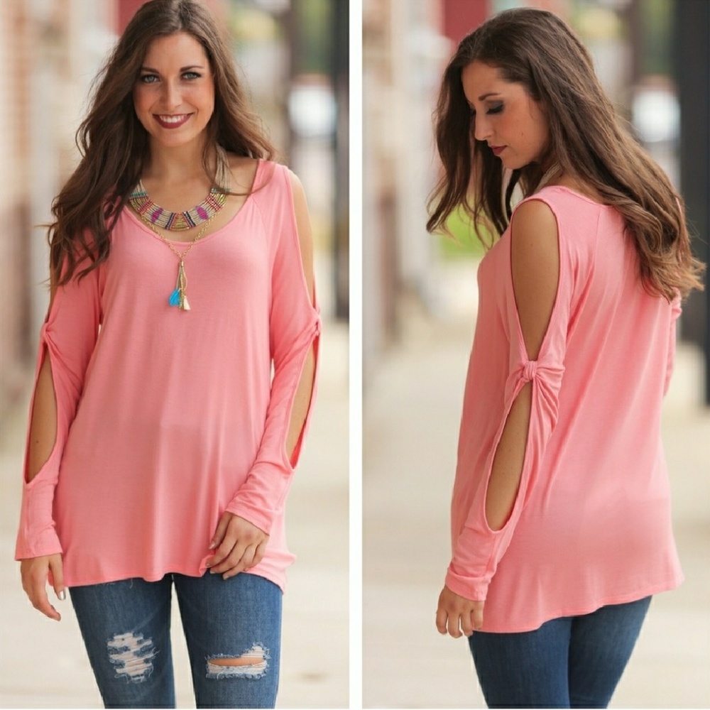 🛍JUST IN! Cold Shoulder Tunic