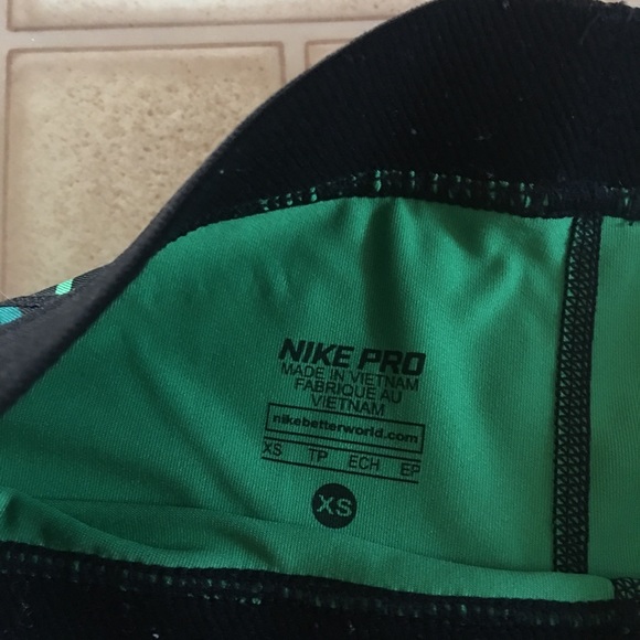 Nike leggings - Picture 4 of 5